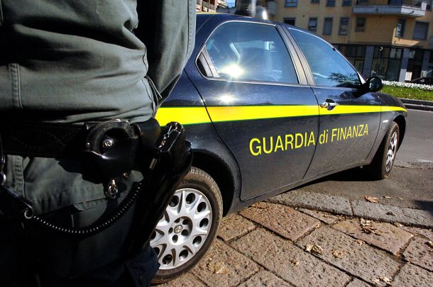 Droga e armi, blitz tra Siracusa e Noto: eseguite cinque misure cautelari e sequestrati beni per oltre 600 mila euro