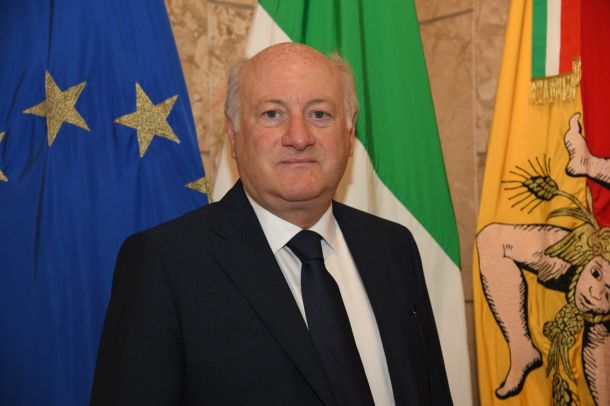 Regione, via libera alla Banca delle ferie e dei riposi solidali per i dipendenti