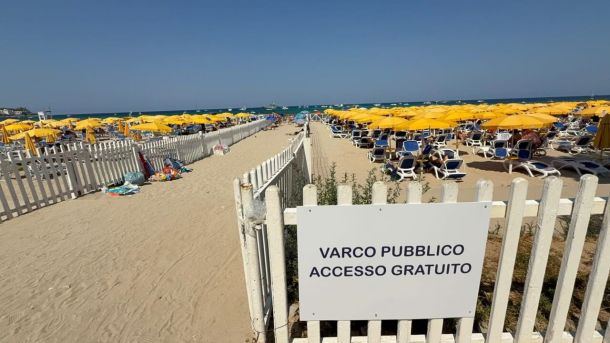 Lidi balneari in Sicilia: «Via staccionate e tornelli entro dieci giorni pena decadenza della concessione demaniale»