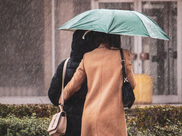 Caltanissetta, chiusura di scuole e strutture pubbliche per allerta arancione: emessa ordinanza