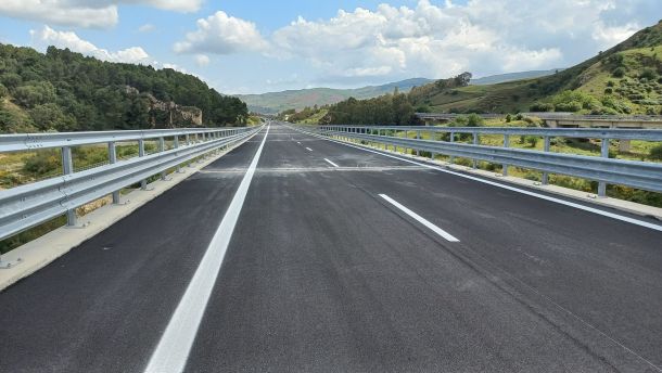 Lavori sull’autostrada Palermo-Catania: chiusa al traffico la rampa dello svincolo per Resuttano