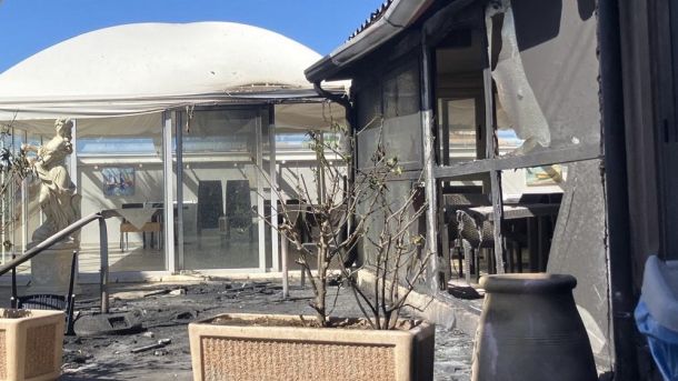 L’attentato incendiario al bar “3P” e la reazione di Confcommercio: “Non si torni agli anni 90”