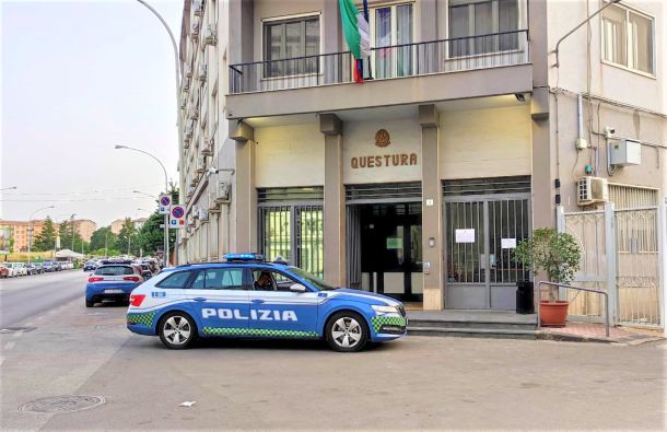 Caltanissetta, furto in appartamento: arrestato un pregiudicato quarantenne dopo un inseguimento