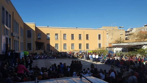 Ritorno sui banchi: festa di accoglienza per i più piccoli al comprensivo “Romagnoli – Solito” di Gela