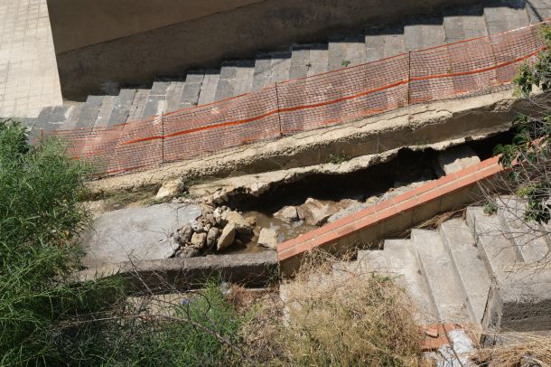 Sistema fognario in tilt in via Tre Luci, da lunedì a Caltagirone al via i lavori per ripristinarlo