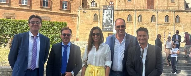 Atto vandalico in piazza Guccione a Gela, civici: “Siamo delusi e arrabbiati”