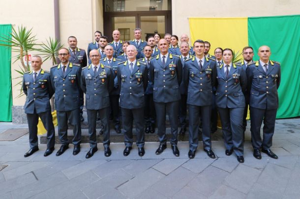 Guardia di Finanza, il comandante Mattana a Catania tra riconoscimenti e ringraziamenti